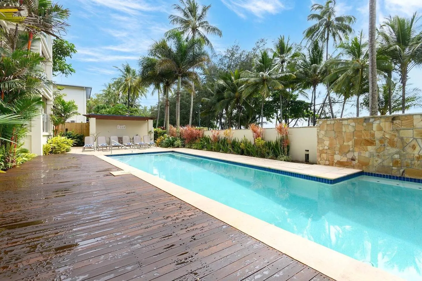 Oceanic Oasis - Your Pool Paradise By Palm Beach Palm Cove Apartman