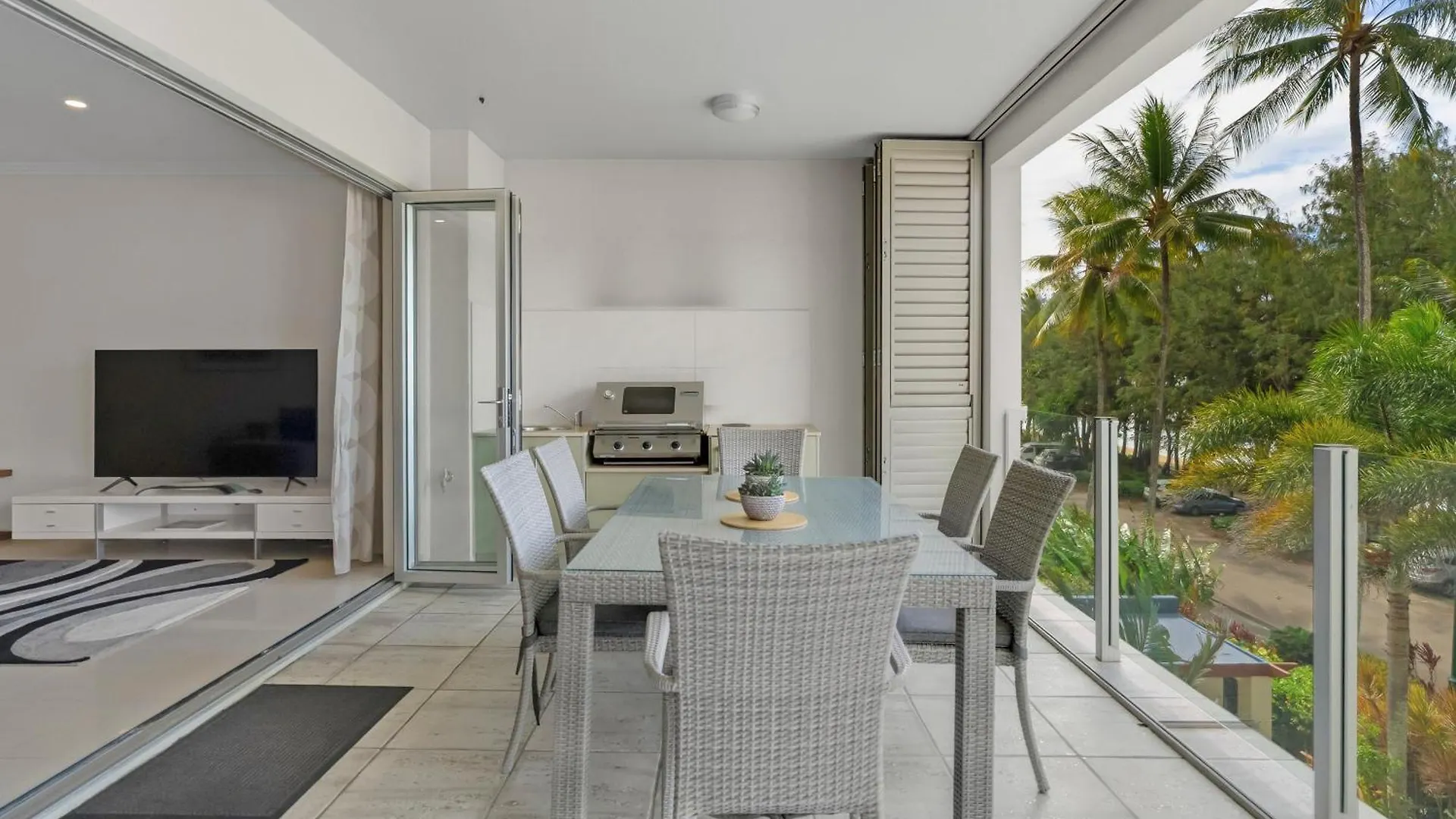 Apartman Oceanic Oasis - Your Pool Paradise By Palm Beach Palm Cove